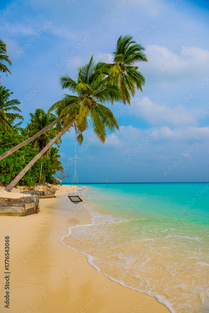 Obraz premium Tranquil closeup calm sea water waves with palm trees. Beautiful Panorama, Tropical island beach landscape exotic shore coast. Summer vacation, holiday amazing nature. Relax paradise, Maldives.