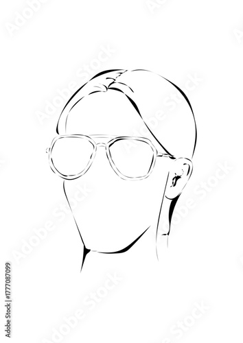 Frau mit Sonnenbrille