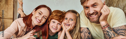 Tableau sur toile Family fostering joy and love during cherished moments at home