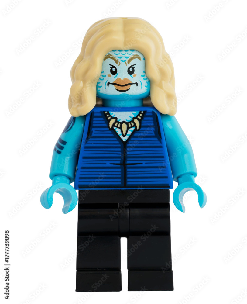 Fototapeta premium Dortmund - Deutschland 4. November 2025 - Lego Figur Chew der Serie One Piece - Studio Aufnahme