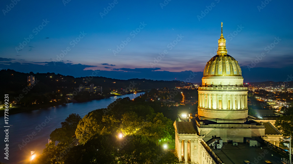 Fototapeta premium State Capitol at Dusk, Charleston, WV
