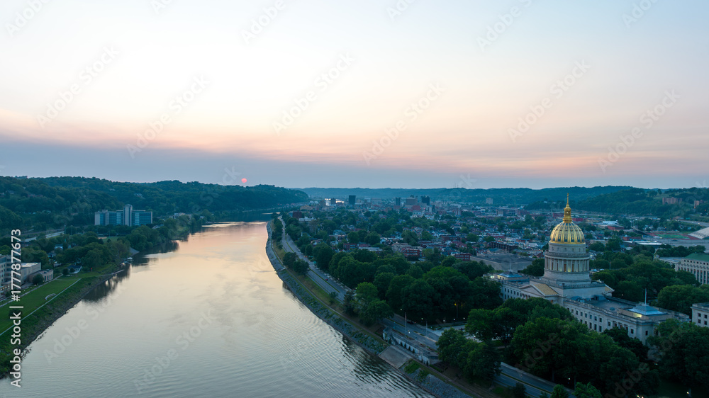 Obraz premium Sunset Over Kanawha River and State Capitol, Charleston