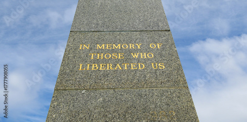 Принти на полотні Cenotaph In Memory of Those who liberated US