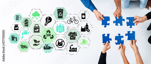 Tableau sur toile Reuse, reduce, and recycle form the 3R concept that supports sustainability