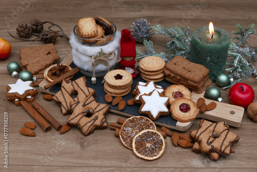 A variety of baked goods for the Advent and Christmas season.	