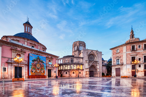 Placa de la Verge with Turia Fountain and Porta de l'Almoina and Basilica, Valencia