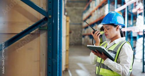 Tablou pe pânză Woman, logistics or radio with tablet in warehouse for stock error or missing inventory check