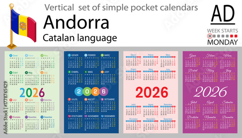 Foto Catalan vertical Set of pocket calendars for 2026