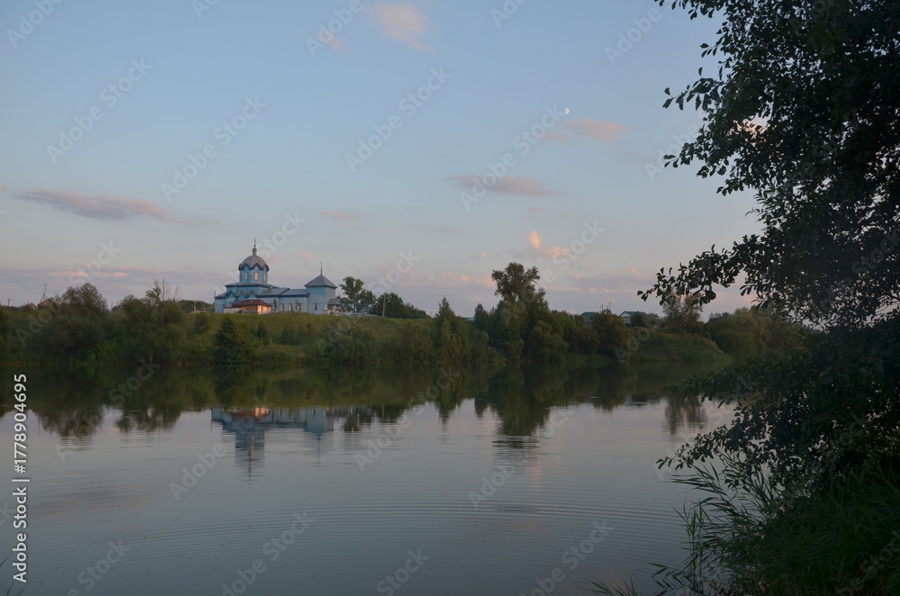 Fototapeta premium summer evening