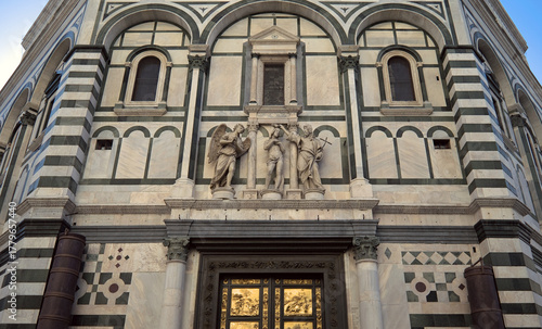 Wallpaper Mural Florence Baptistery detail of facade and golden doors Torontodigital.ca