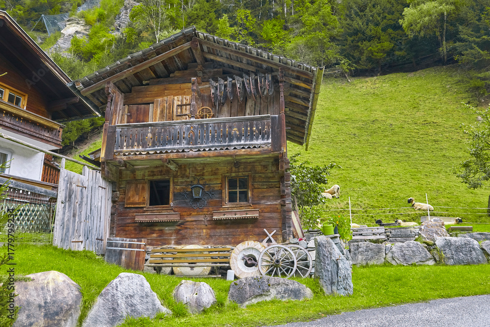 Φωτογραφία Schönes altes Bauernhaus bei Bramberg im Pinzgau. In Österreich.