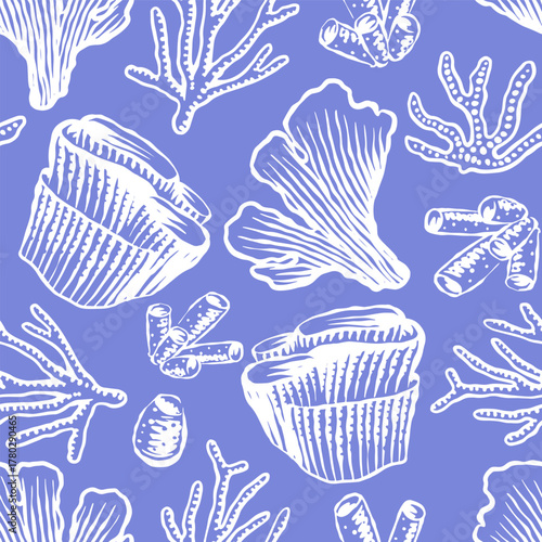 Corals and seaweed seamless pattern. Abstract Botanical Illustration. Underwater sea plants and flora. Hand Drawn 