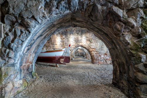 Fototapeta Naklejka Na Ścianę i Meble -  Alanya Castle and Ottoman Shipyard view in Alanya