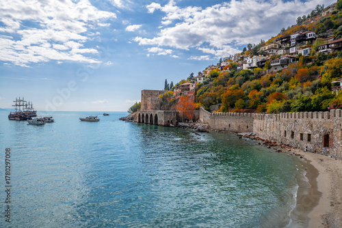 Fototapeta Naklejka Na Ścianę i Meble -  The Alanya Castle view in Turkey