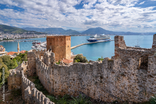 Fototapeta Naklejka Na Ścianę i Meble -  The Alanya Castle view in Turkey
