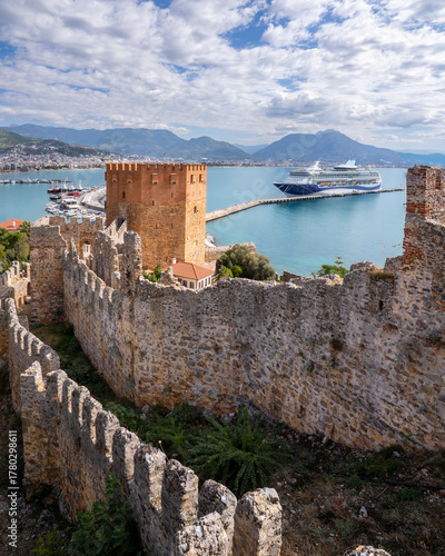 Fototapeta Naklejka Na Ścianę i Meble -  The Alanya Castle view in Turkey