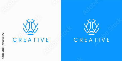 simple minimal spider logo design with line art style