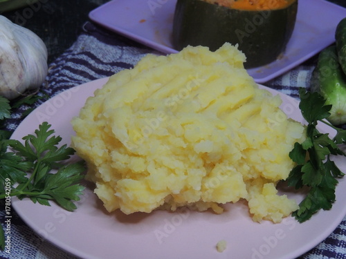 baked potato with cheese