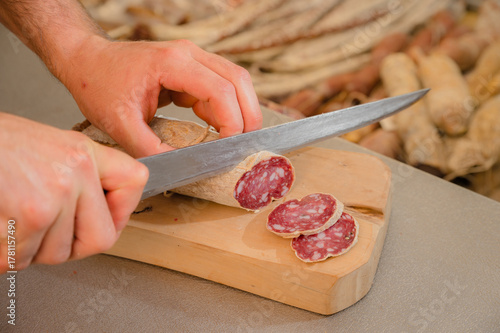 Affettare il salame