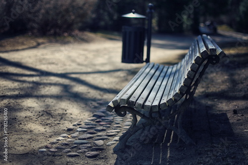 Wallpaper Mural Bench in the park Torontodigital.ca