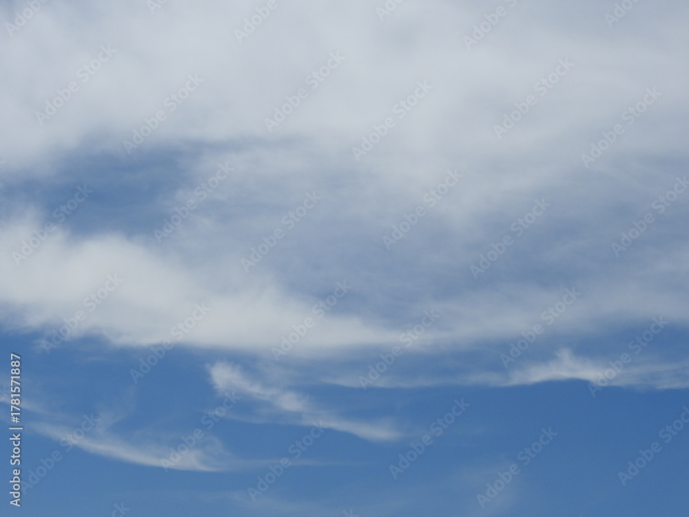 Fototapeta premium Beautiful cloudscape, suitable for any background