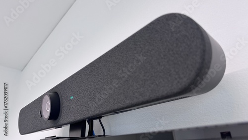 Video conference system for business meeting (The RB Mini)
