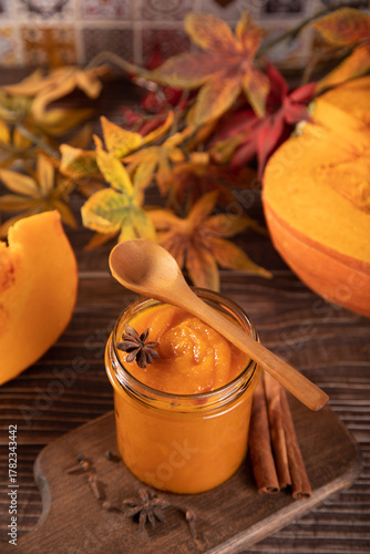 Squash zucchini pumpkin paste puree caviar spread vegetables	