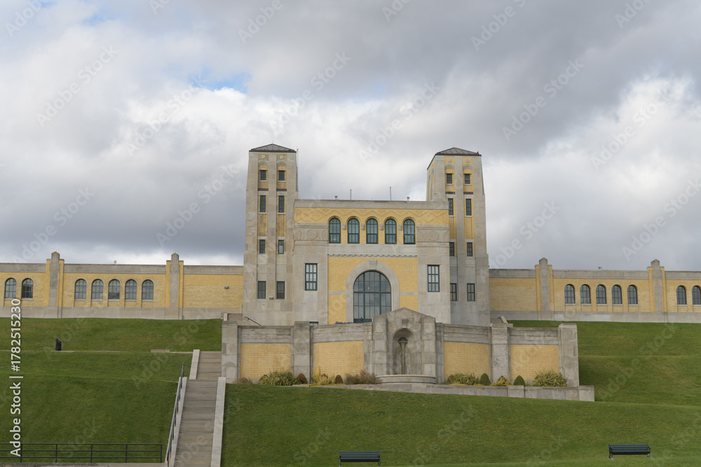 Obraz premium south facade of The RC Harris Water Treatment Plant, located at 2701 Queen St E, a filtration facility, designed by Thomas C Pomphrey, in Art Deco style, 1932-1941, Toronto