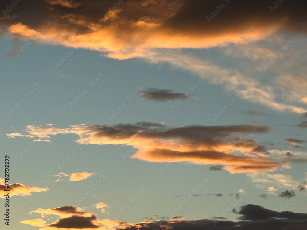 Fototapeta premium sunset sky with clouds