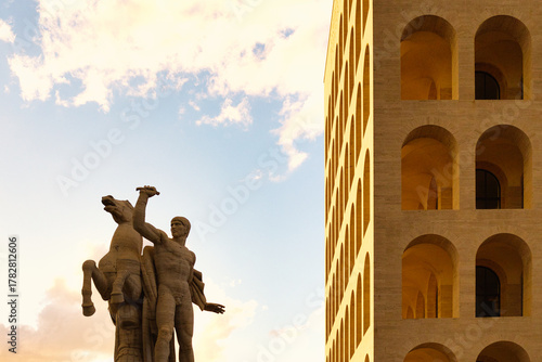 Fotografie View of the Palazzo della Civiltà Italiana, also known as the Square Colosseum, in the EUR district of Rome, Italy