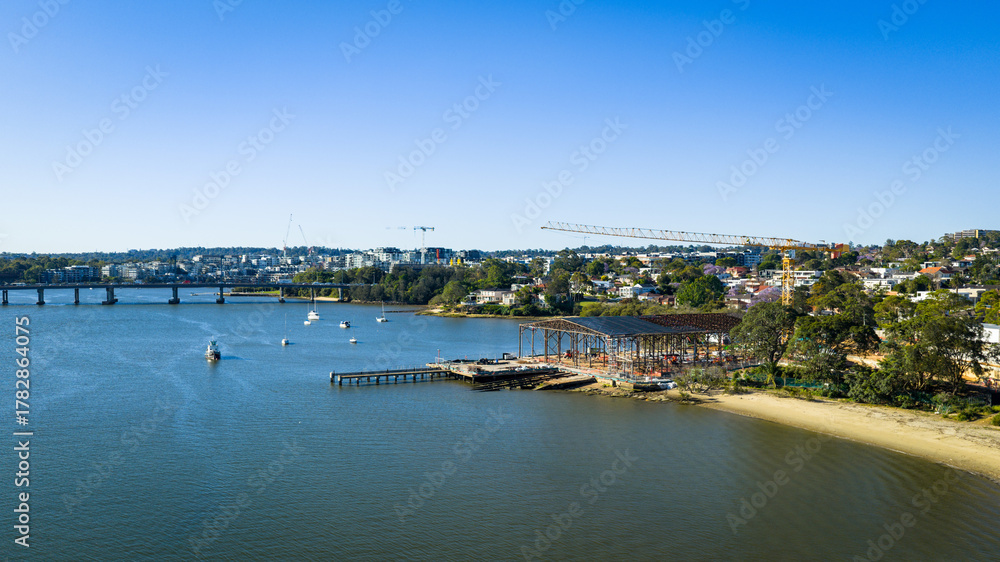 Obraz premium Scenic View of Waterview Street in Putney North Ryde, Sydney NSW