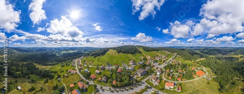 Cuadro en lienzo Der Bayerische Wald rund um den Ferienort Mitterfirmiansreut in Niederbayern von