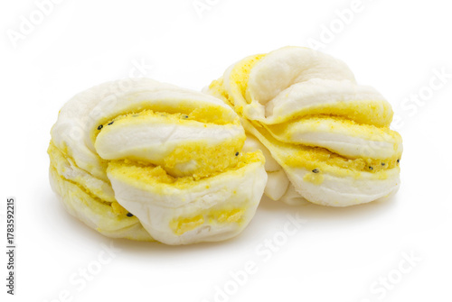 Traditional Chinese Steamed Twisted Rolls with Ghee and Herbs – Savory Asian Pastry