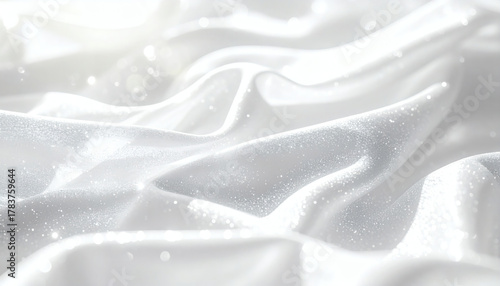 光に包まれた白いヴェールのクローズアップ｜Close-up of a White Veil in Soft Light