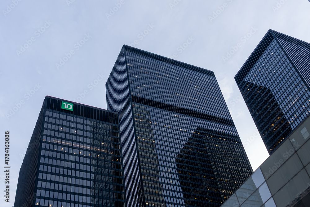 Fototapeta premium Toronto, ON, Canada - November 8, 2025: Toronto Dominion Bank headquarters at the Toronto Dominion Centre in Toronto, ON, Canada.