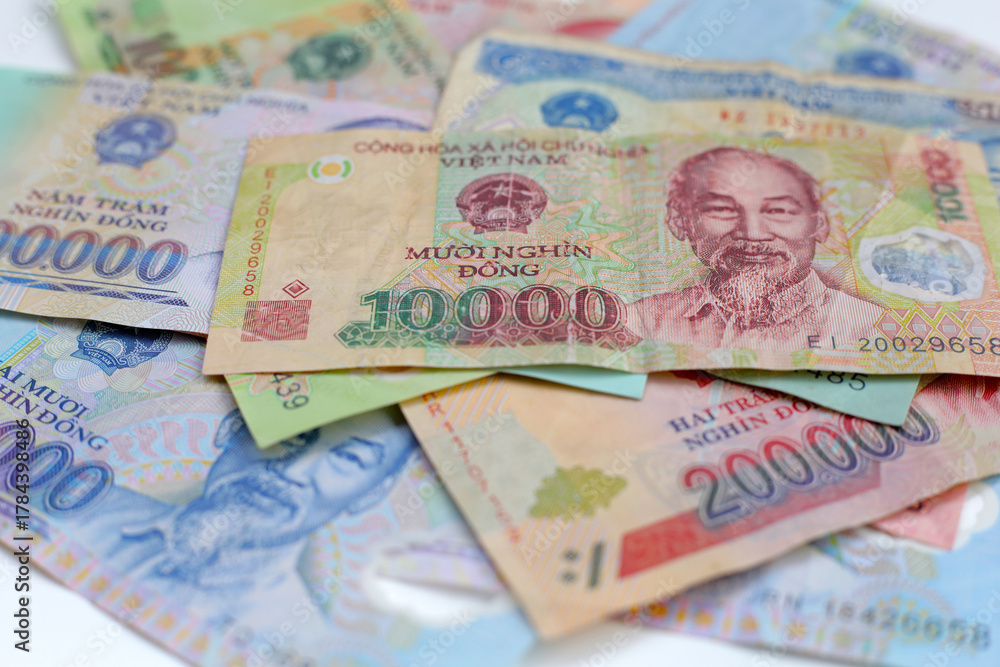Obraz premium Vietnamese dong banknotes. Money concept