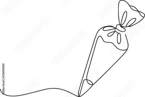 Piping bag frosting decoration pastry