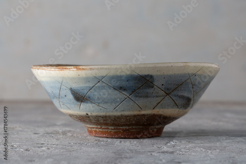 Hagi Ware Flat Tea Bowl with Diamond Pattern Ceramic Chawan Japan Showa Vintage