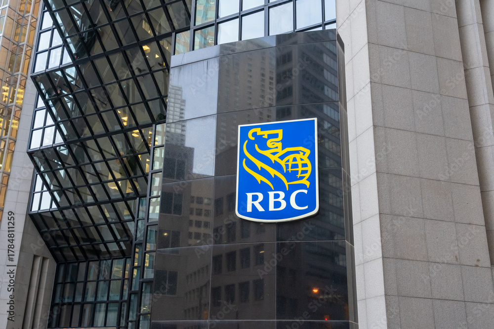 Fototapeta premium Toronto, Ontario, Canada - October 8, 2025: RBC (Royal Bank of Canada) corporate headquarters in the financial district, Toronto, Ontario, Canada.