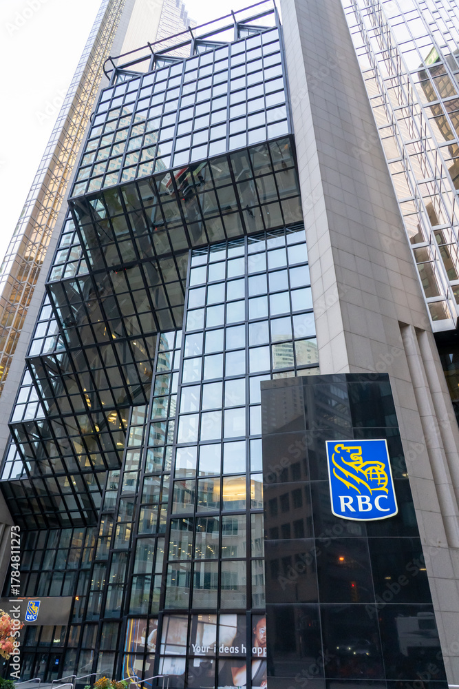 Fototapeta premium Toronto, Ontario, Canada - October 8, 2025: RBC (Royal Bank of Canada) corporate headquarters in the financial district, Toronto, Ontario, Canada.