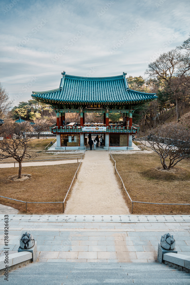 Fototapeta premium Main Gate Pavilion and Path at Naksansa Temple, South Korea