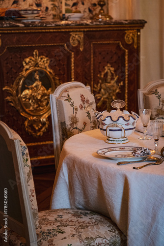 Hôtel de la Marine Interior