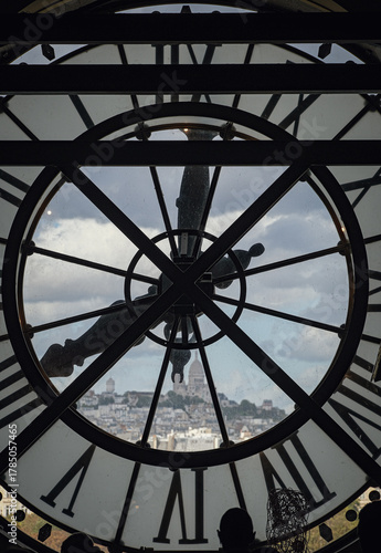 Clock in Musée d'Orsay