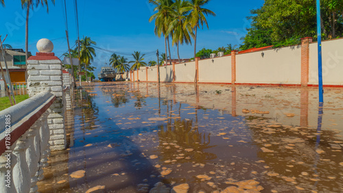 Inundación de la playa el borrego en san blas nayarit 07 10 2025