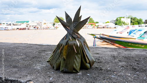 Fototapeta Naklejka Na Ścianę i Meble -  thailand food market street colourful interesting flowers lotus fruit spice