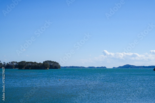 Konstfotografi 松島湾に浮かぶ島々と穏やかな海の色