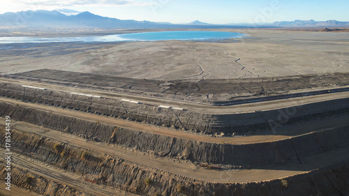 Fotografie mine waste material and tailings fill