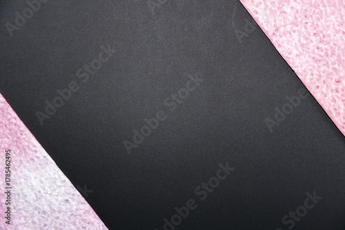 黒とピンクの背景