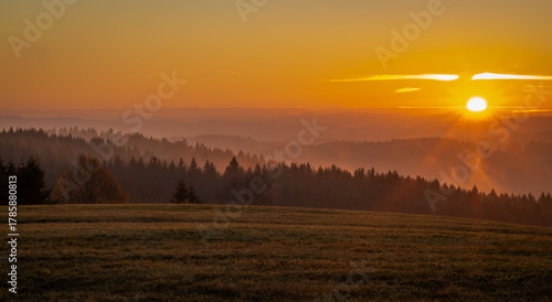 Quadro su tela Morning in Sumava mountains Lipno reservoir near Horice na Sumave