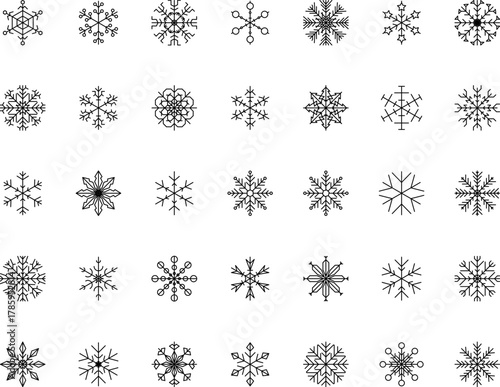 Snowflake snow freeze winter thin line outline icon. Snowflake icon. Keep frozen. Snowflake marking. Keep below zero. Air conditioner. Snowflakes thin line icon set. Vector PNG or Jpeg